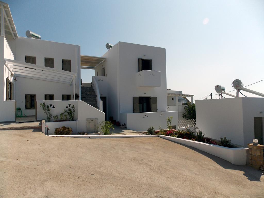 Aspous Studios And Rooms Skyros Exterior foto