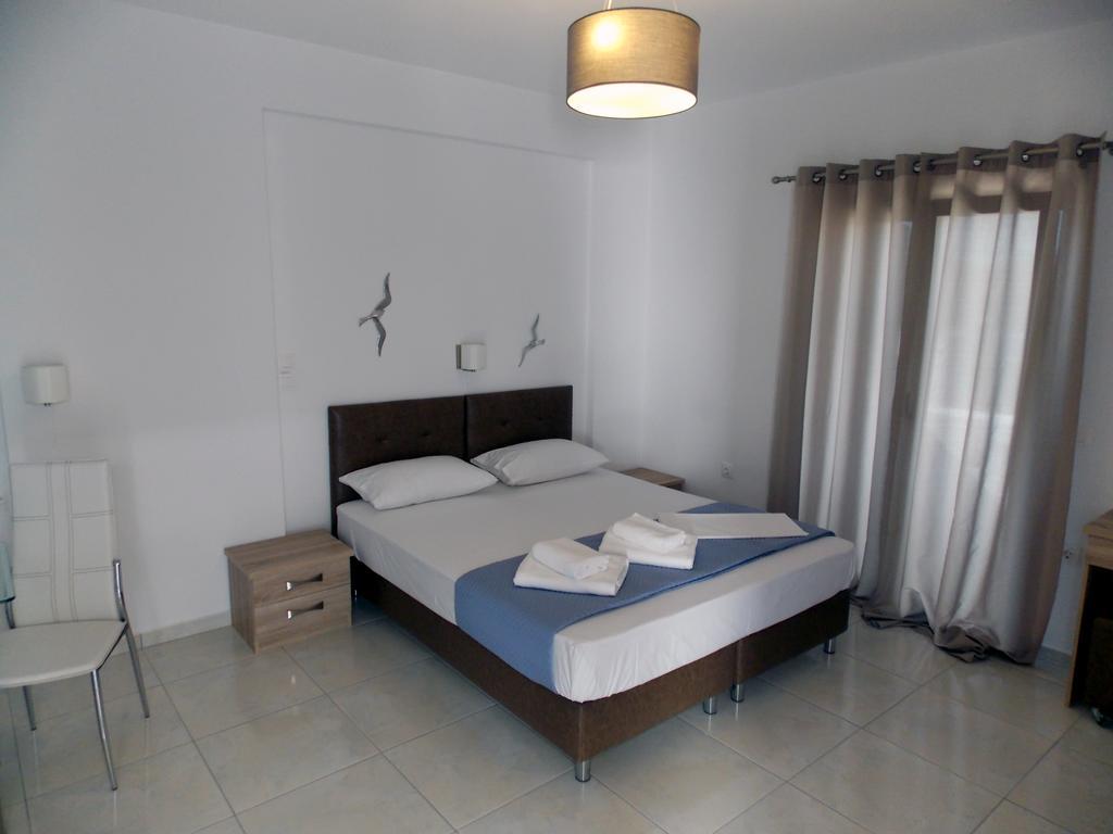 Aspous Studios And Rooms Skyros Exterior foto