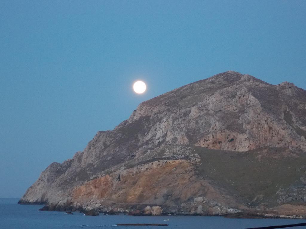 Aspous Studios And Rooms Skyros Exterior foto
